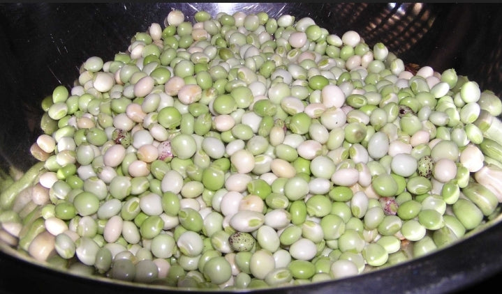 Gungo Peas / Pigeon Peas  (Un-shell)